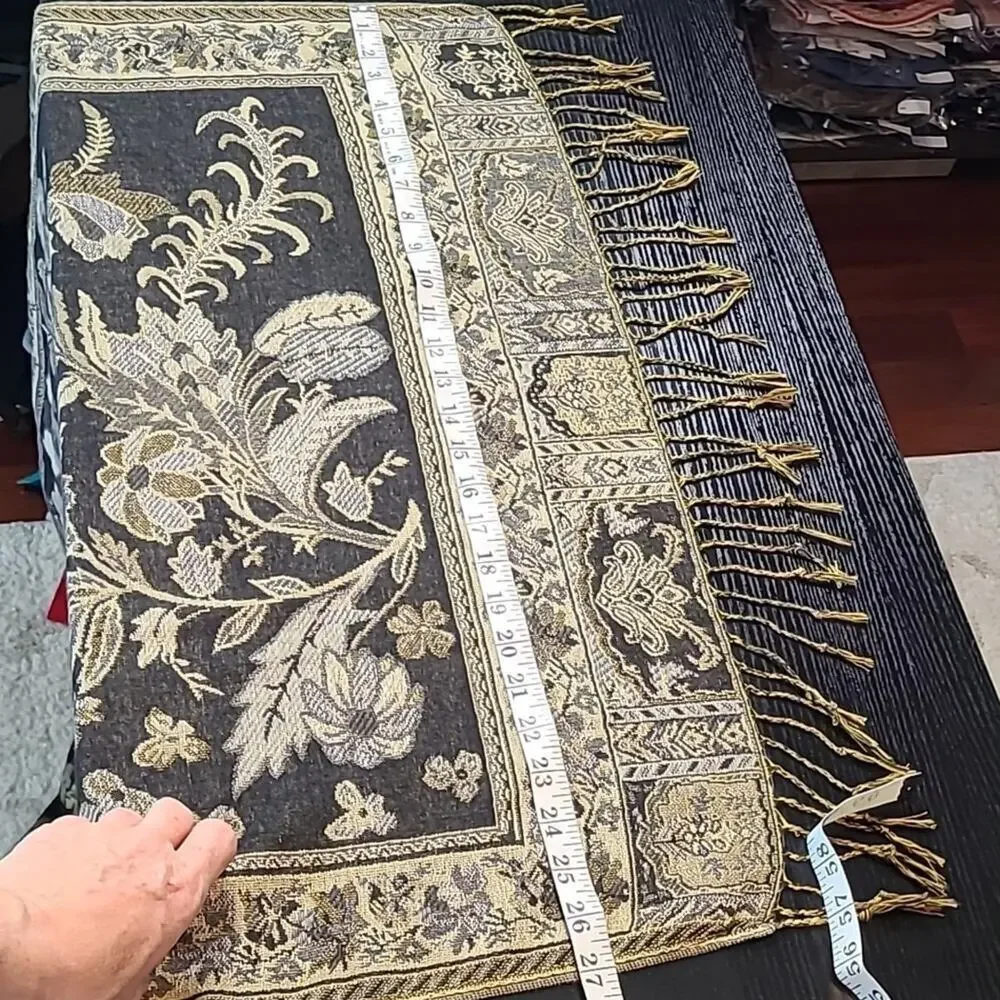Reversible floral pashmina style scarf/wrap